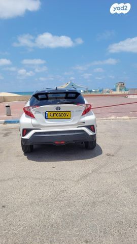 Toyota C-HR с пробегом, 2017, частная рука