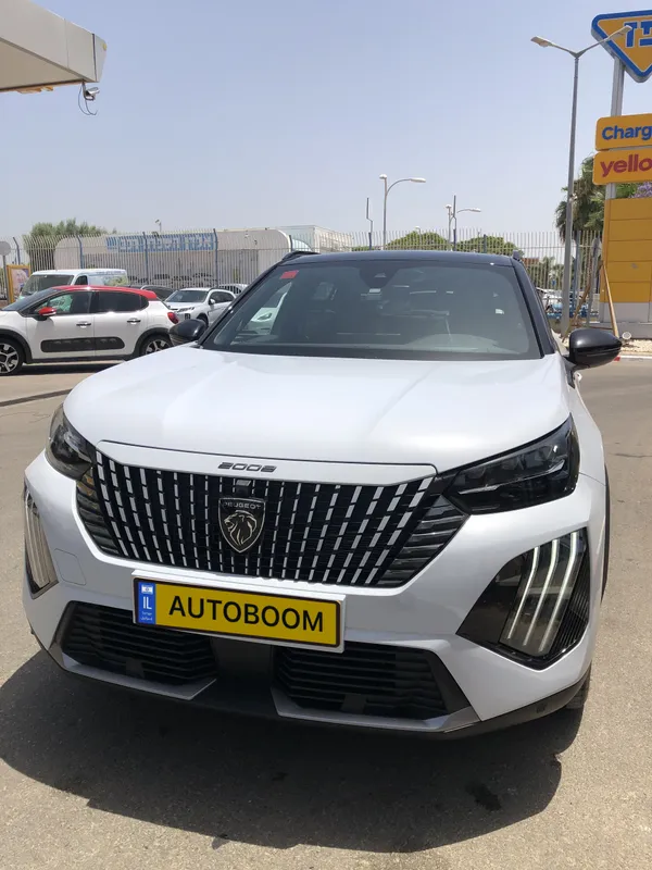 Peugeot 2008 2nd hand, 2024, private hand