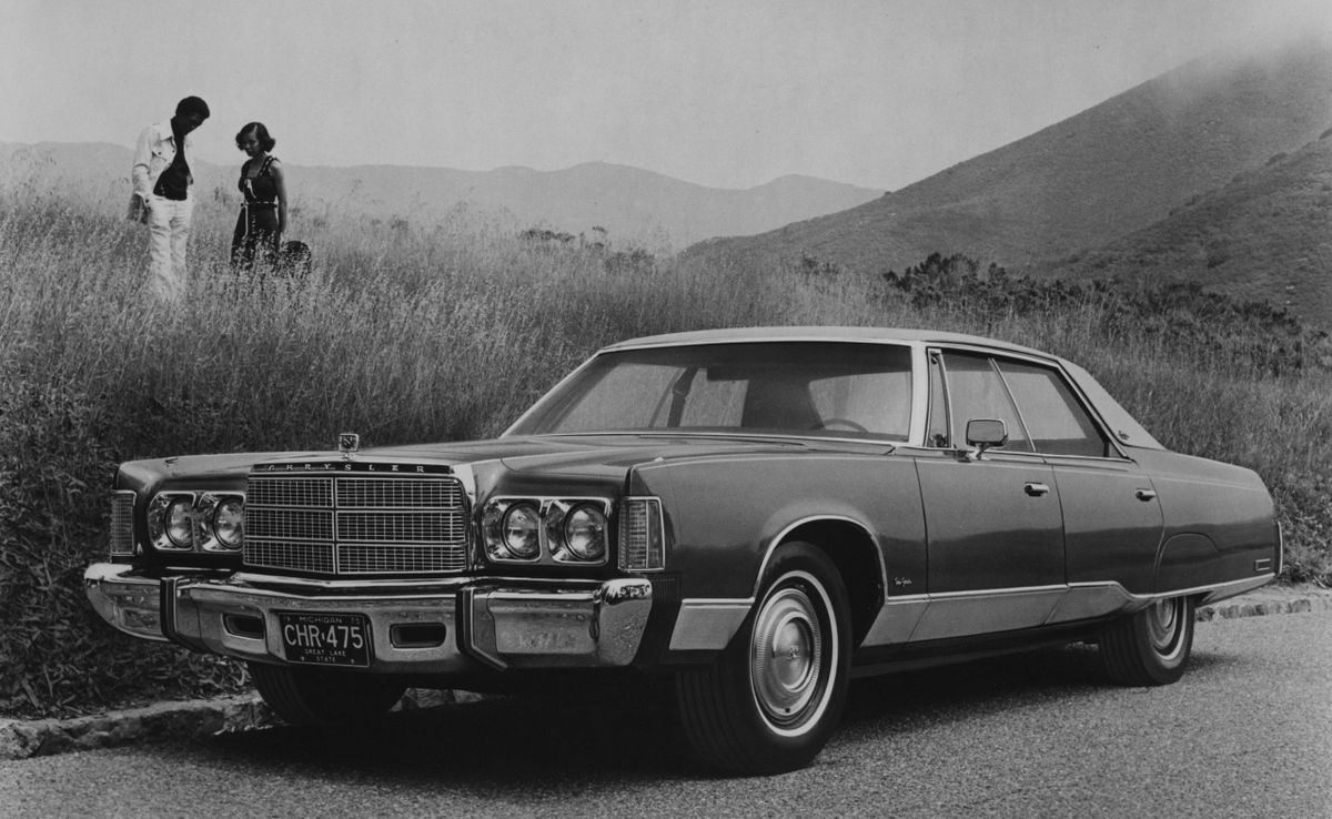 קרייזלר ניו יורקר 1974. מרכב, צורה. סדאן הרדטופ, 9 דור
