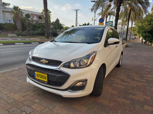 Chevrolet Spark, 2020, photo