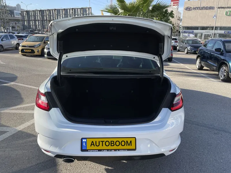 Renault Megane 2nd hand, 2020