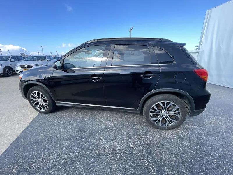 Mitsubishi ASX с пробегом, 2018
