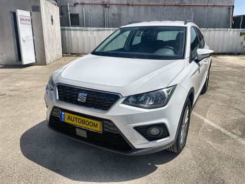 SEAT Arona, 2020, фото