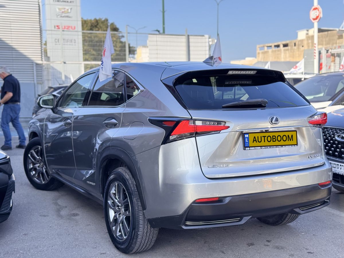 Lexus NX с пробегом, 2015