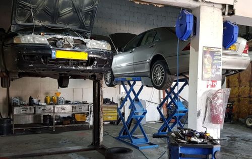 Garage. صورة 3