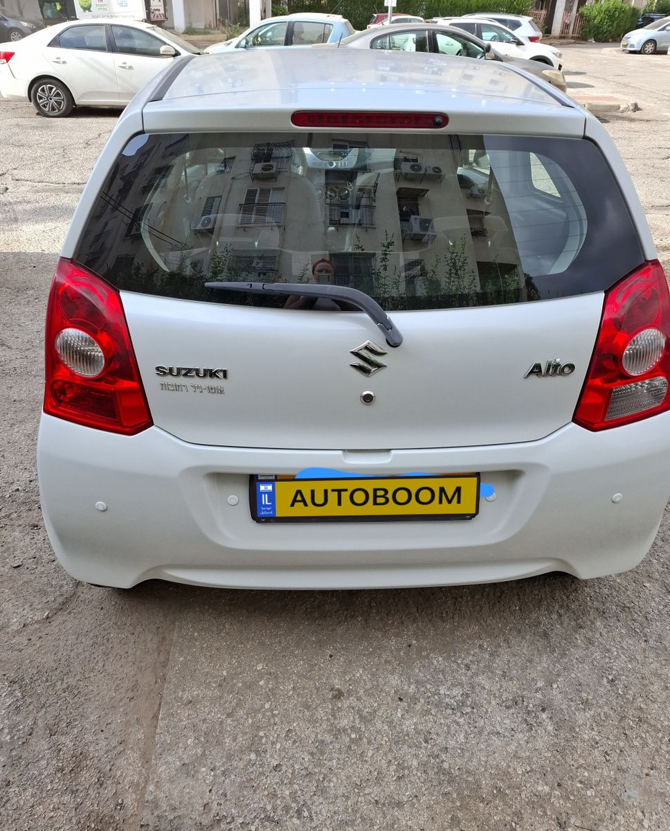 Suzuki Alto 2ème main, 2010, main privée