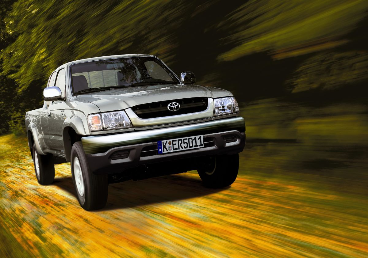 Toyota Hilux 2001. Carrosserie, extérieur. 1.5 pick-up, 6 génération, restyling
