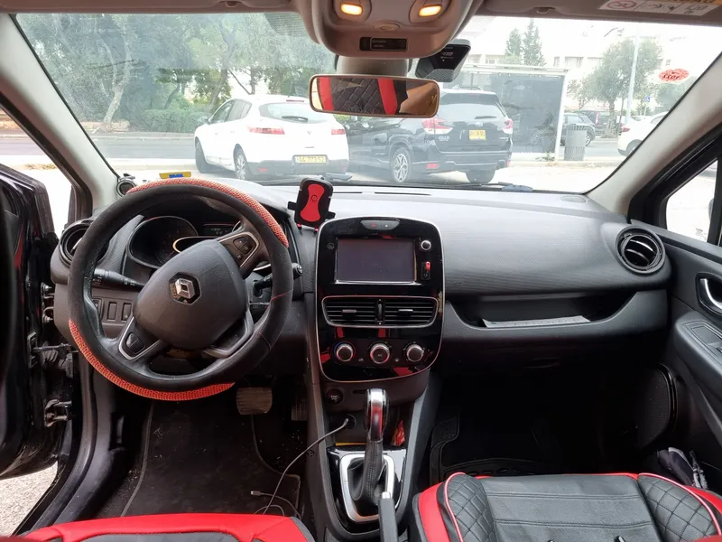 Renault Clio 2ème main, 2017, main privée