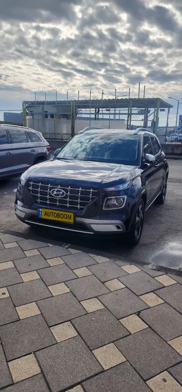 Hyundai Venue 2nd hand, 2023, private hand