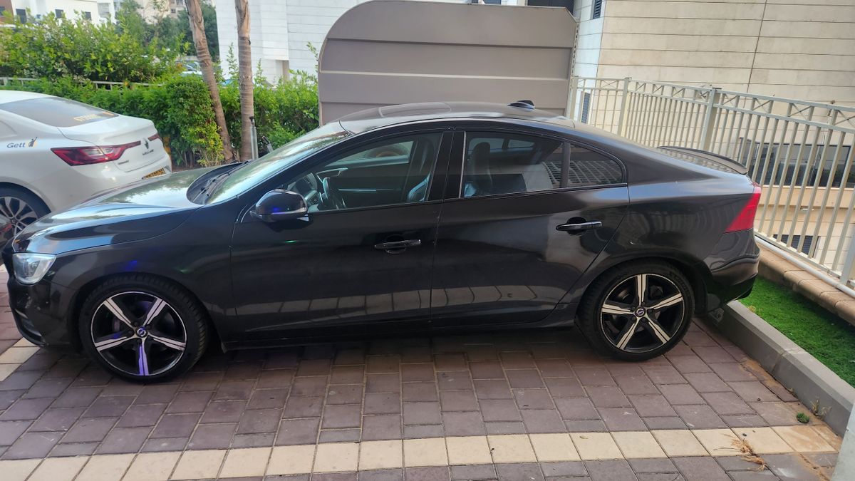 Volvo S60 2ème main, 2017, main privée