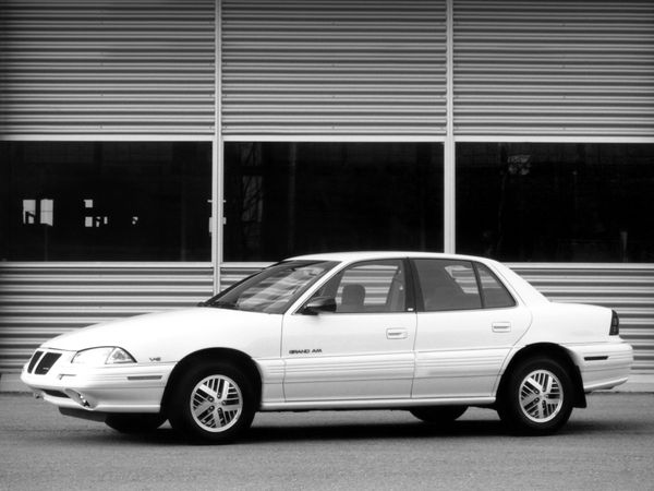 Pontiac Grand AM 1992. Bodywork, Exterior. Sedan, 4 generation