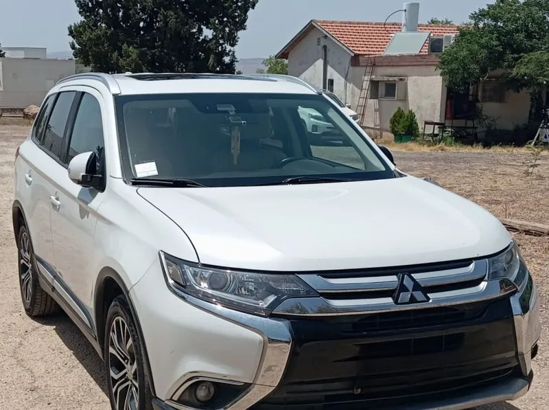 Mitsubishi Outlander с пробегом, 2017, частная рука