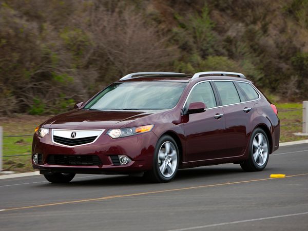 أكورا TSX 2010. الهيكل، المظهر الخارجي. ستيشن ٥ أبواب (صالون), 2 الجيل