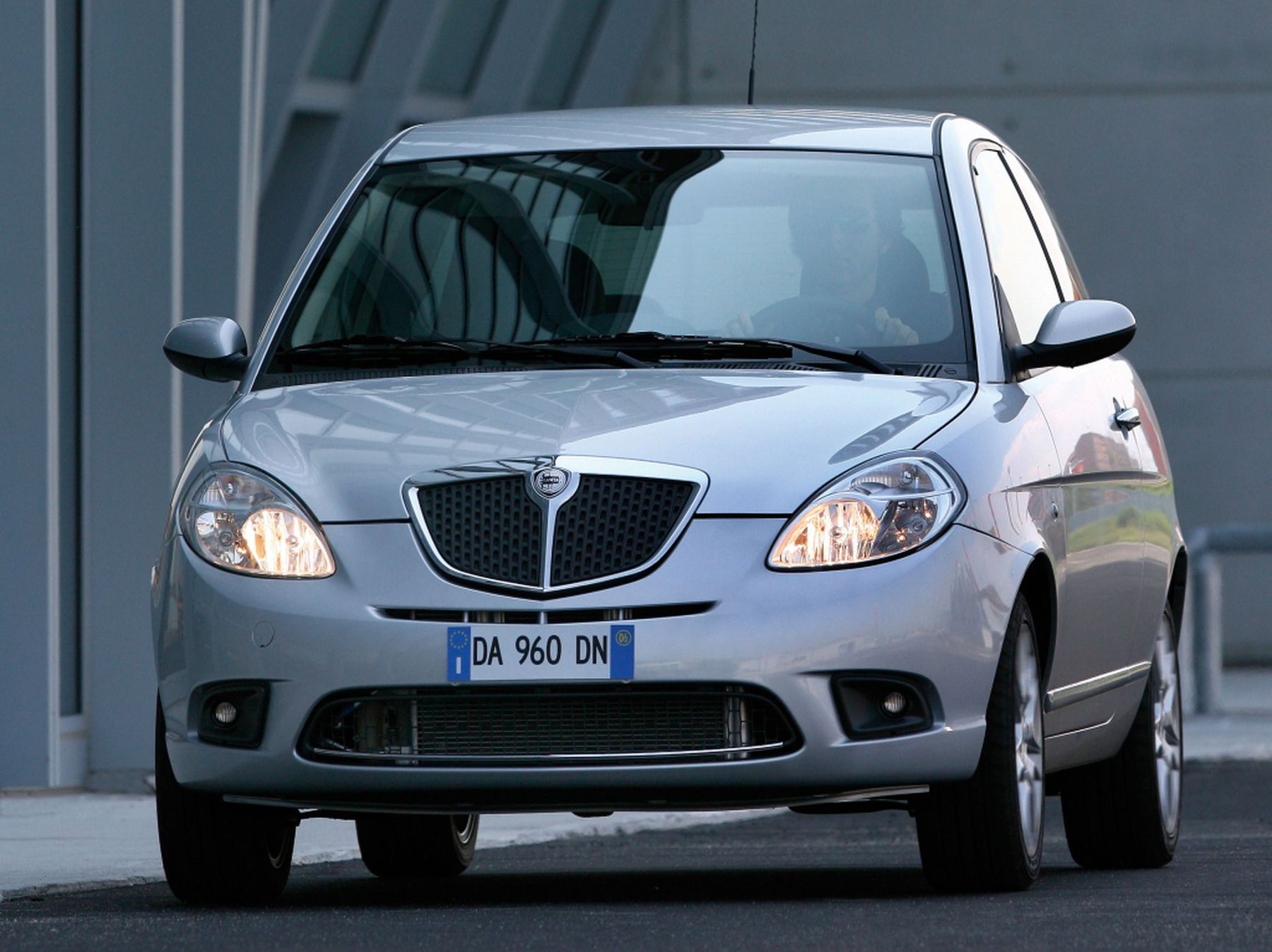 Lancia Ypsilon i 2006 2011