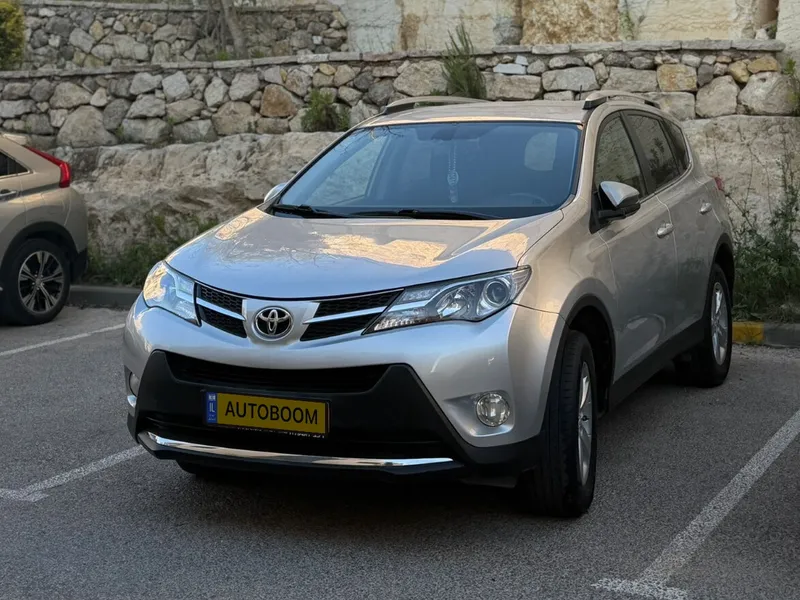 Toyota RAV4 с пробегом, 2013, частная