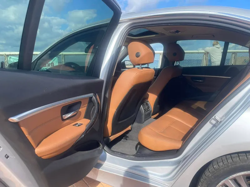 BMW 3 series 2ème main, 2017, main privée