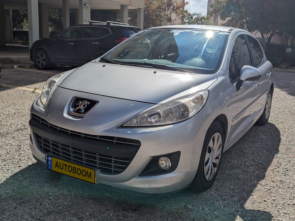 Peugeot 207 2nd hand, 2012, private hand