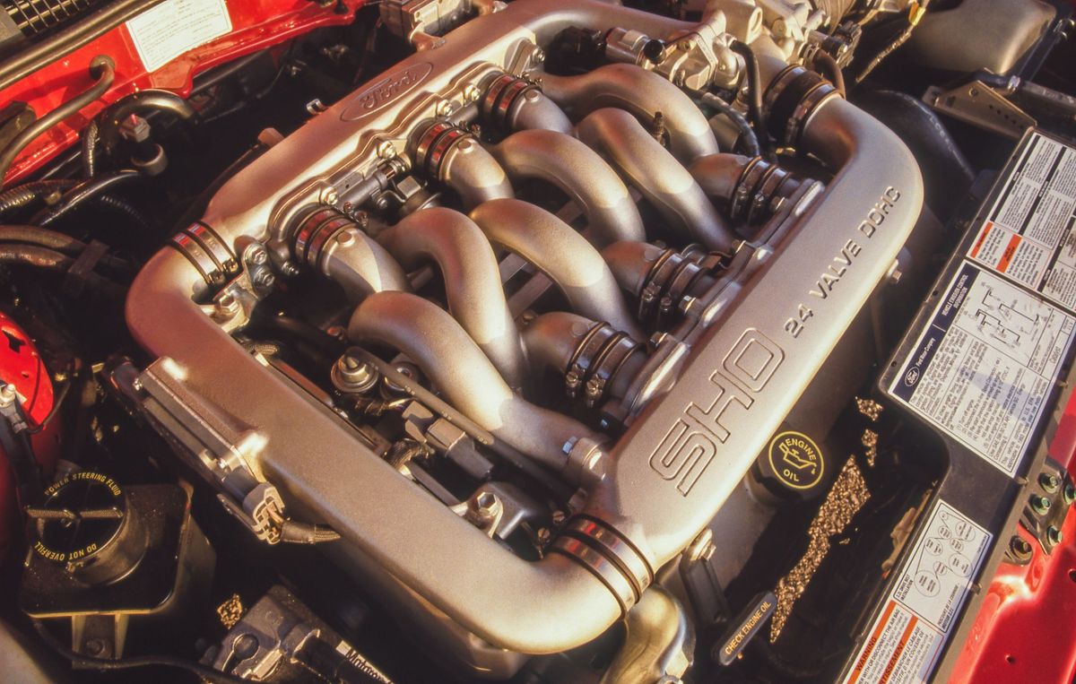 Форд Таурус 1991. Двигатель. Универсал 5 дв., 2 поколение