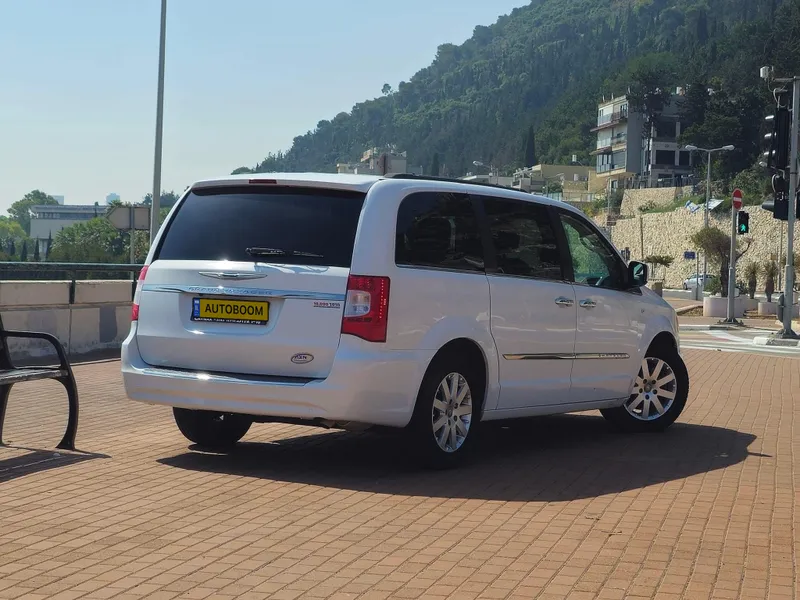 Chrysler Grand Voyager с пробегом, 2014, частная рука