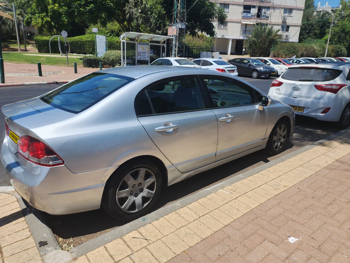 Honda Civic с пробегом, 2010, частная рука