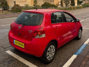 Toyota Yaris, 2009, фото