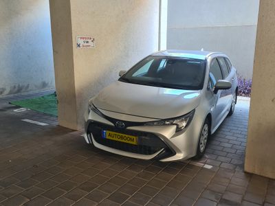 Toyota Corolla 2nd hand, 2019