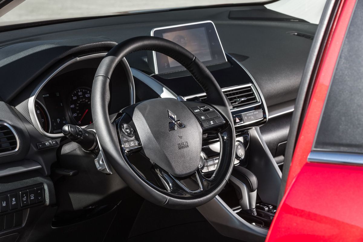 Mitsubishi Eclipse Cross 2017. Steering wheel. SUV 5-doors, 1 generation