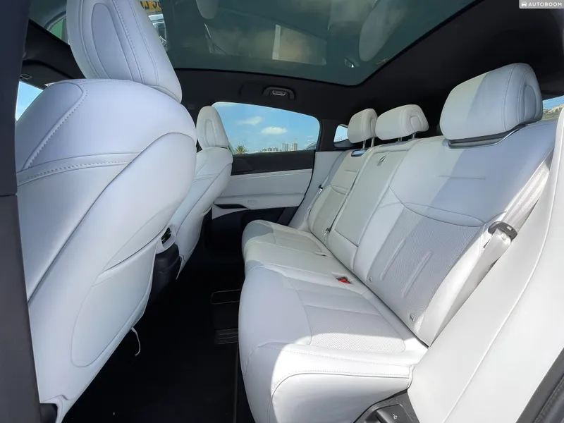 Xpeng G6 2nd hand, 2024, private