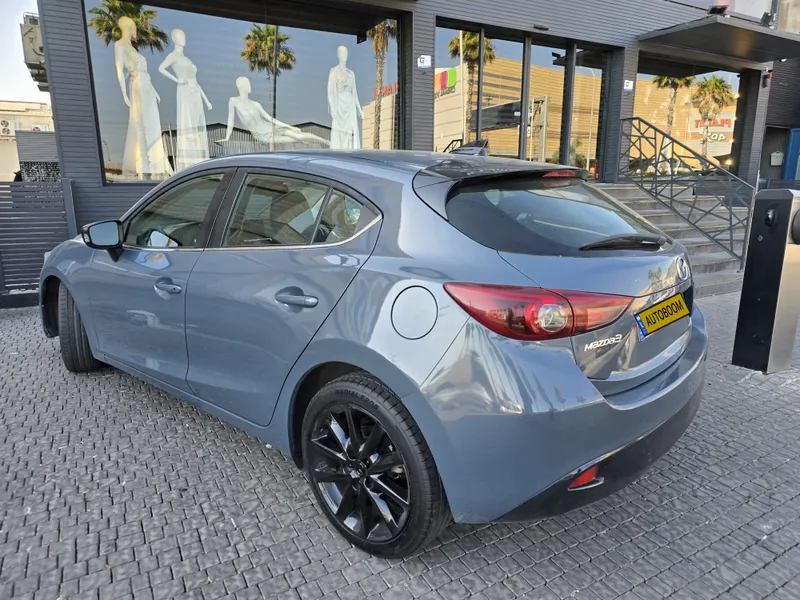 Mazda 3 2ème main, 2017, main privée