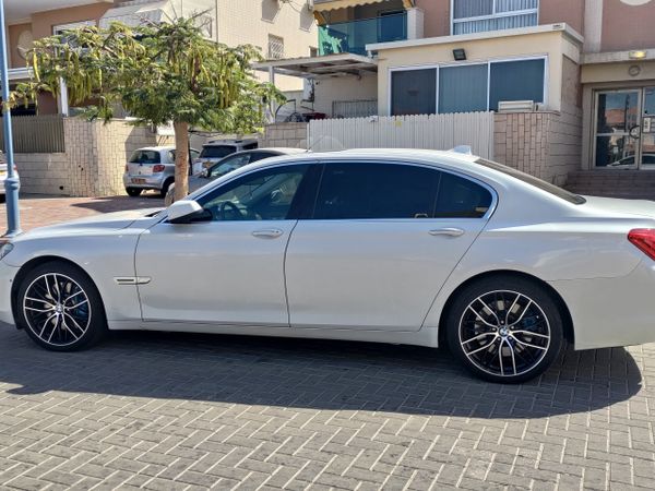BMW 7 series 2nd hand, 2009, private hand