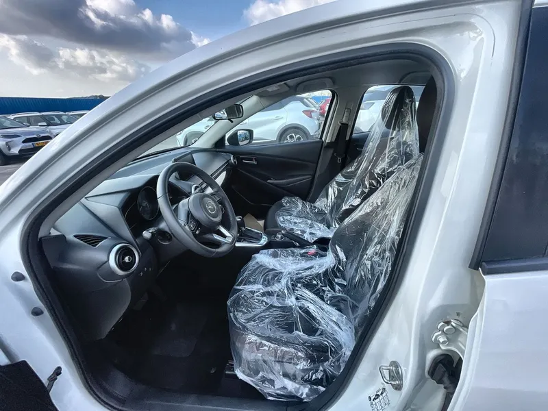 Mazda 2 2nd hand, 2022, private hand