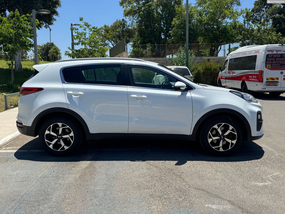 Kia Sportage с пробегом, 2021