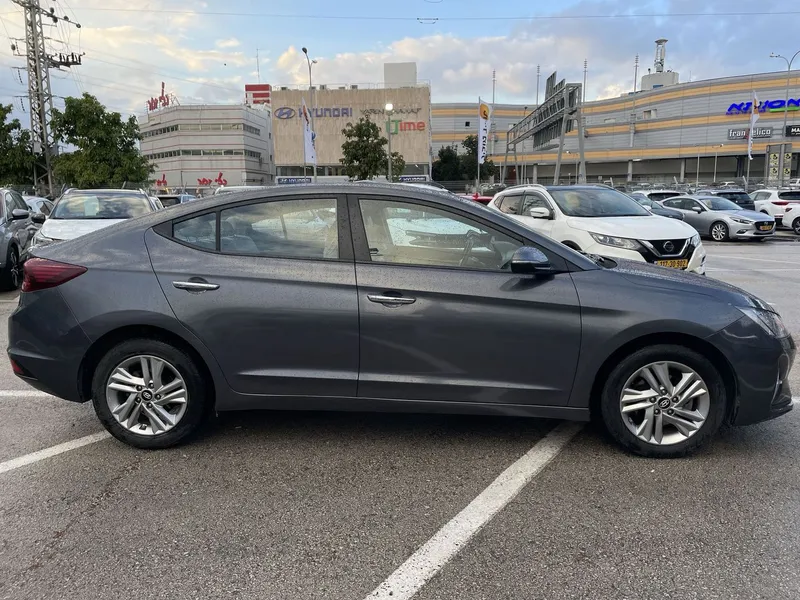 Hyundai Elantra 2ème main, 2019, main privée