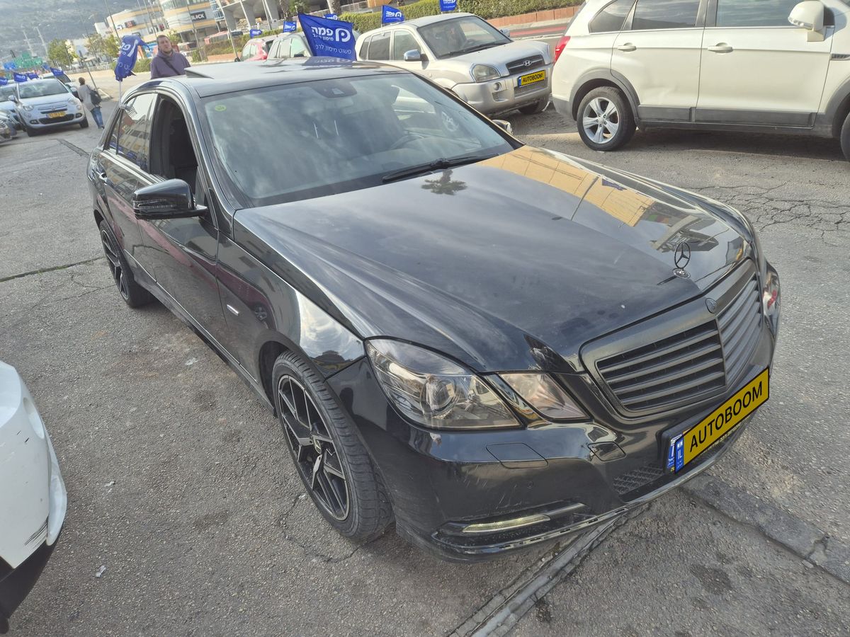 מרצדס E-Class יד 2 רכב, 2011