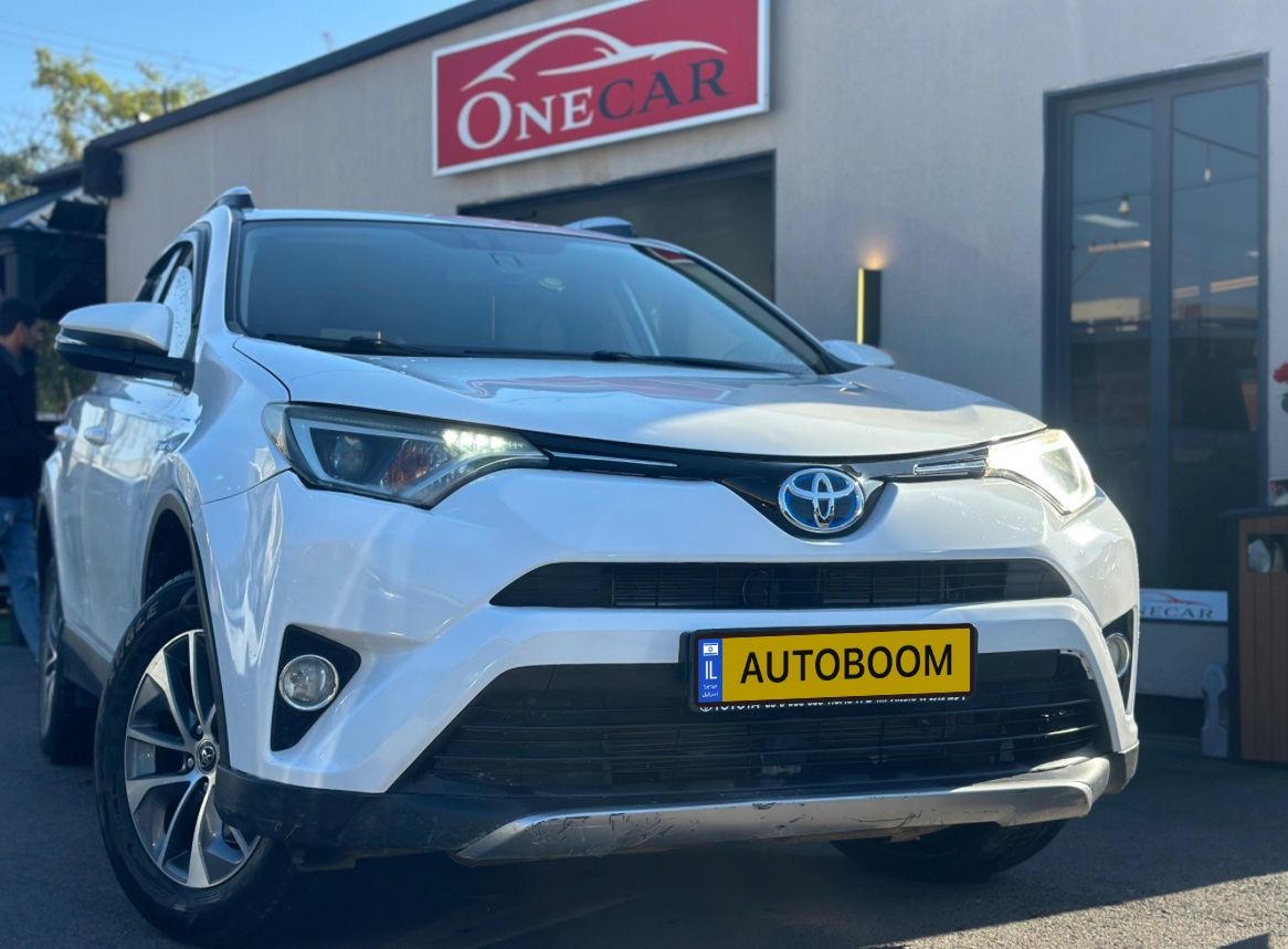 Toyota RAV4 2nd hand, 2017, private hand
