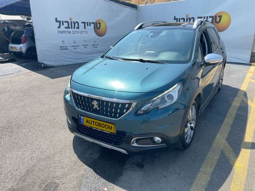 Peugeot 2008, 2018, photo