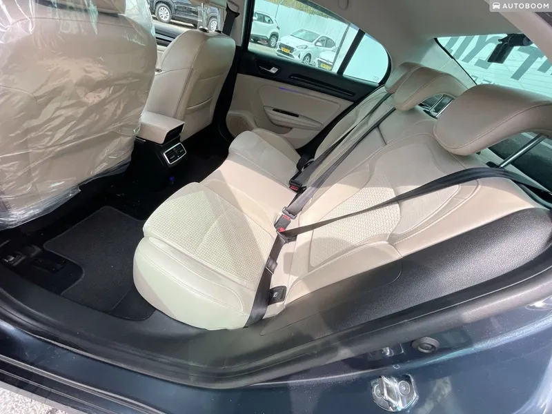 Renault Megane с пробегом, 2019, частная