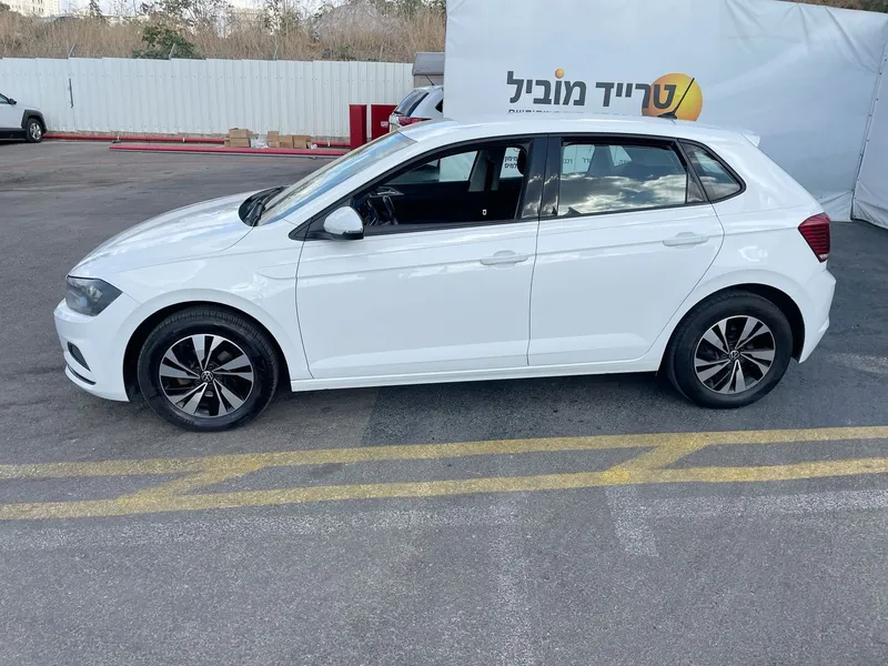 Volkswagen Polo 2nd hand, 2021