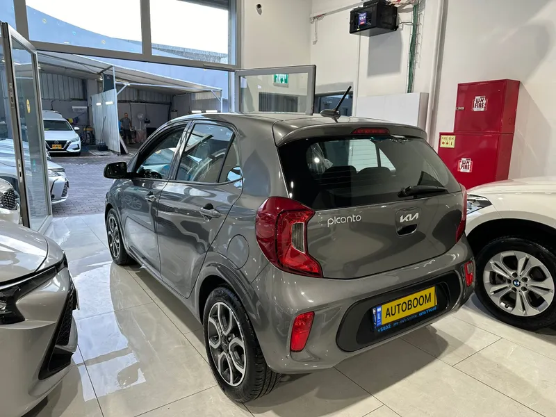Kia Picanto 2nd hand, 2022