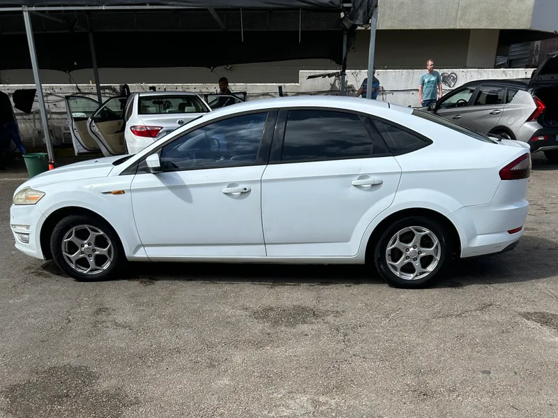 Ford Mondeo с пробегом, 2011, частная рука