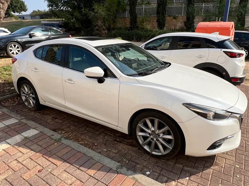 Mazda 3 с пробегом, 2017, частная рука