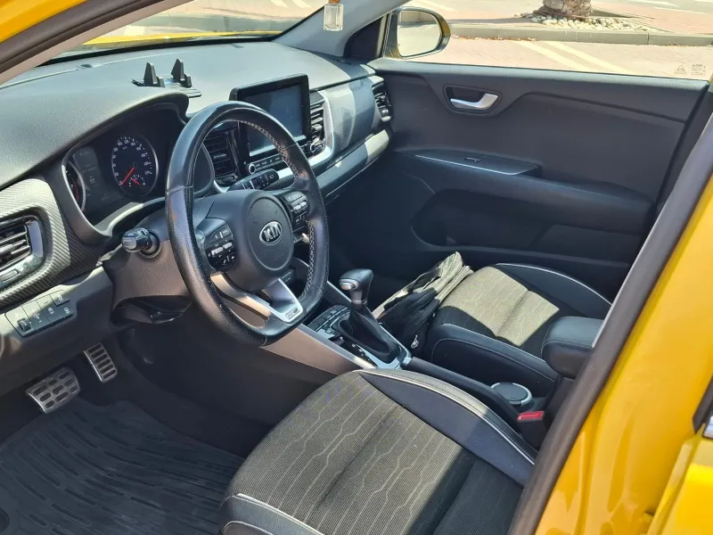 Kia Stonic с пробегом, 2021, частная рука