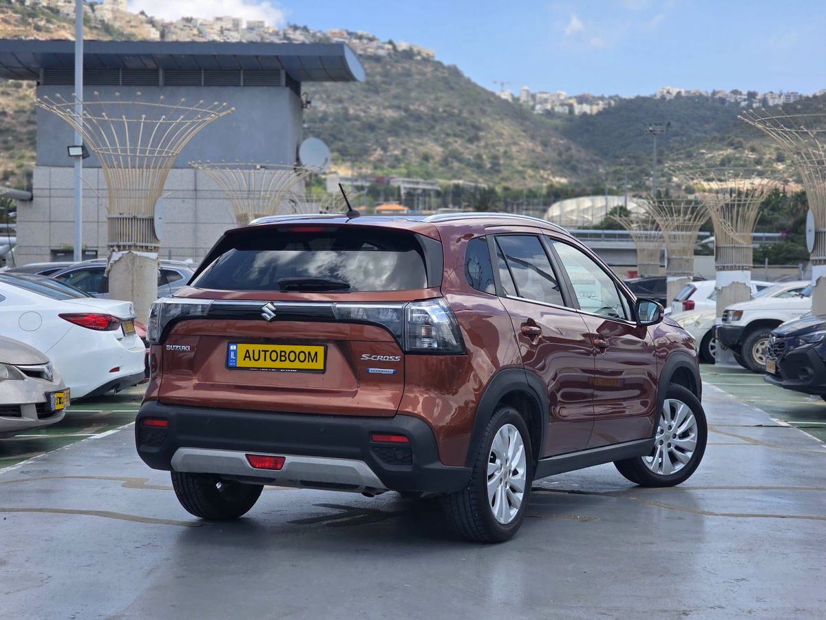 Suzuki S-Cross 2nd hand, 2023