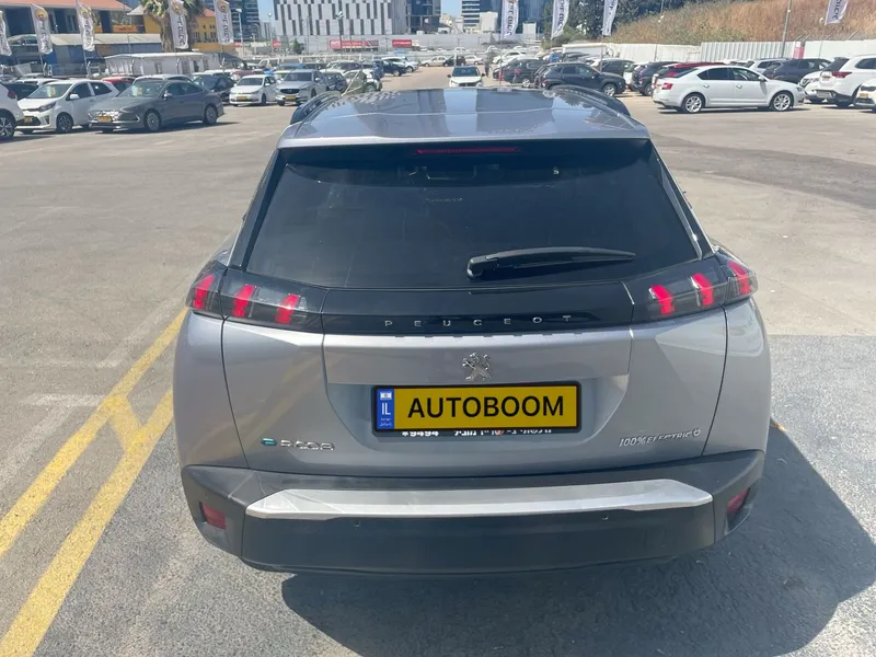 Peugeot 2008 2nd hand, 2023