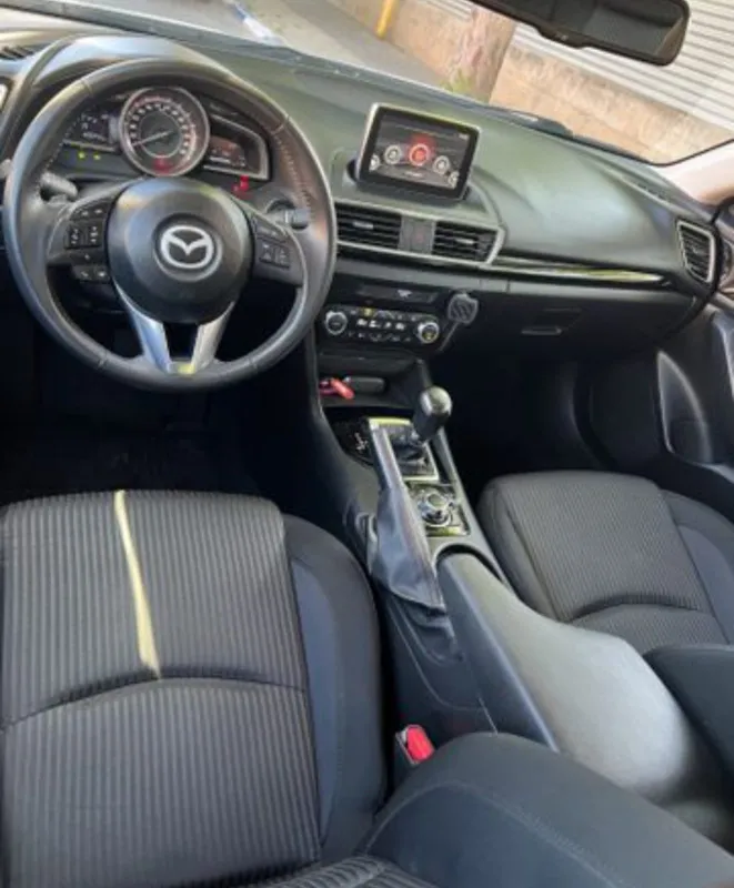 Mazda 3 2ème main, 2016, main privée