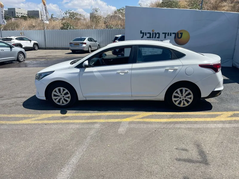 יונדאי אקסנט יד 2 רכב, 2021