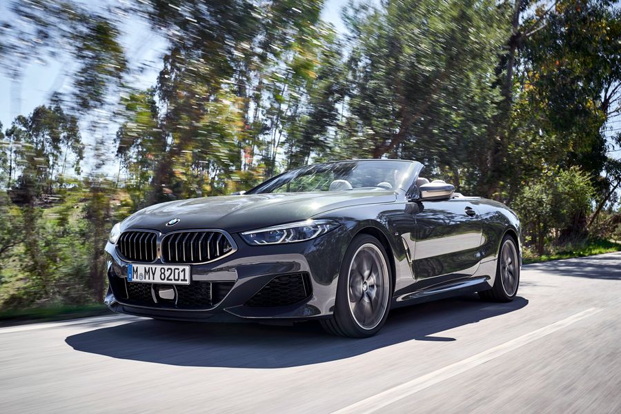 קבריולת BMW סדרה 8. דור שני שנת 2018.