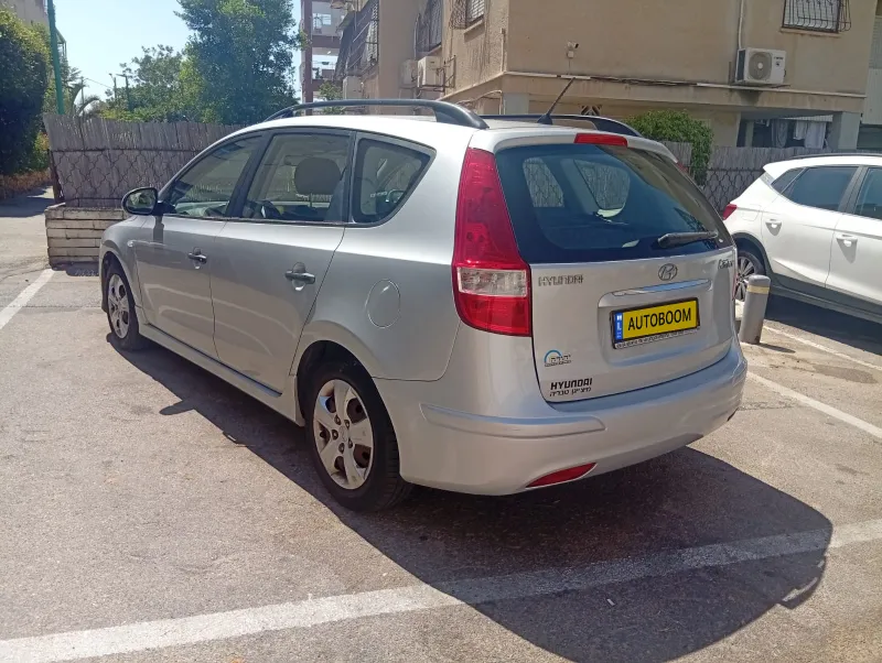 Hyundai i30 с пробегом, 2010, частная