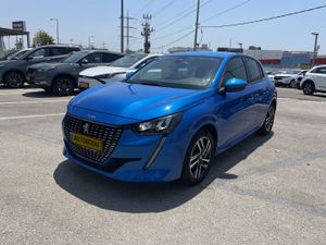 Peugeot 208, 2021, фото