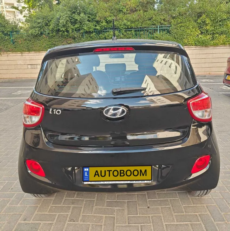 Hyundai i10 2nd hand, 2016, private